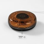 شارژر وایرلس و چراغ خواب رومیزی طرح شعله - تصویر 6